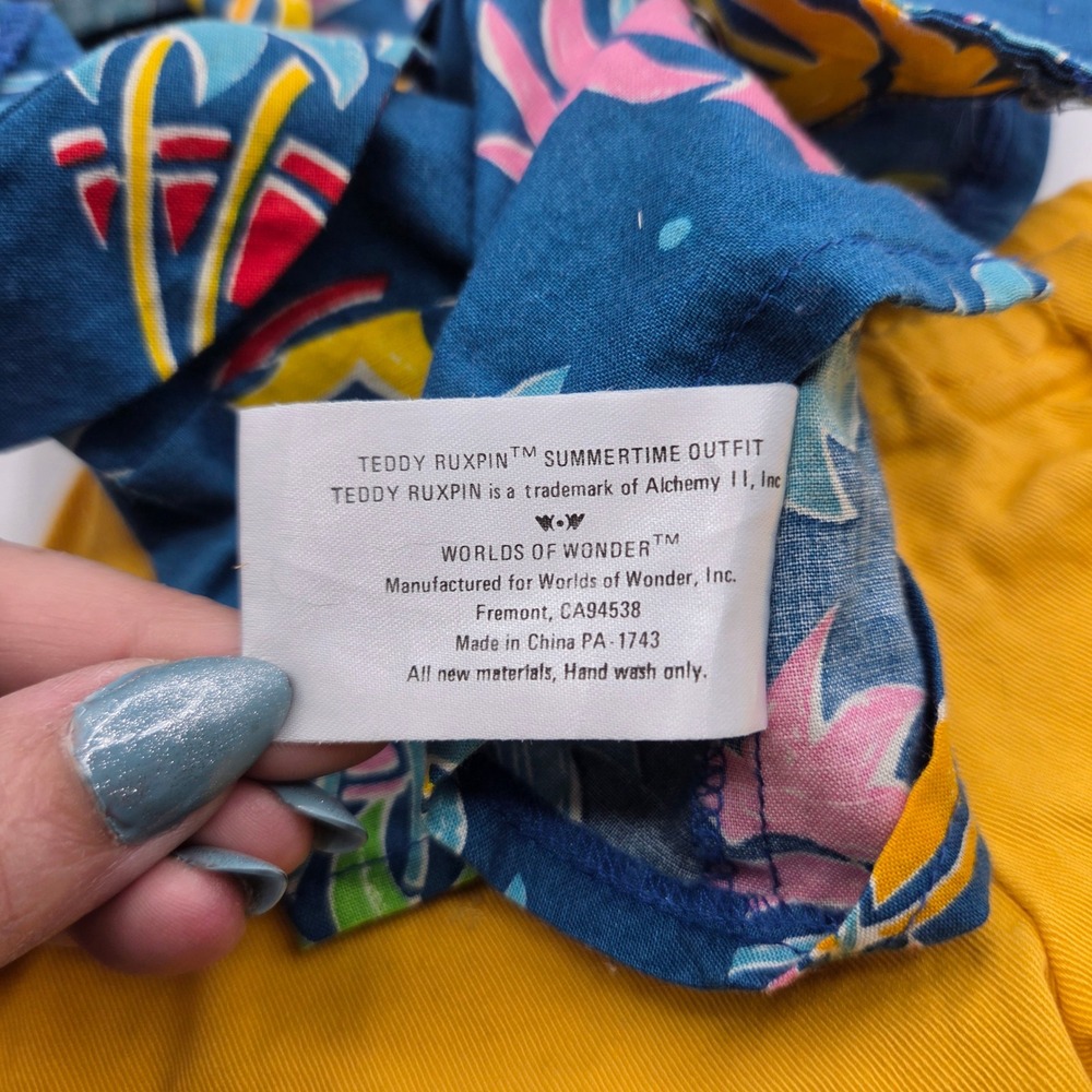 Vintage Teddy Ruxpin Summertime Outfit Tropical Shirt Yellow Shorts WOW 1980s - Picture 11 of 11